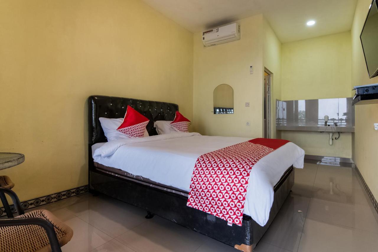 Oyo 3050 Hotasi Seaview Syariah Hotel Аниър Екстериор снимка
