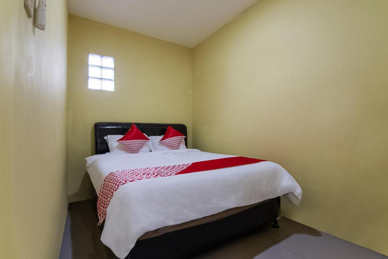 Oyo 3050 Hotasi Seaview Syariah Hotel Аниър Екстериор снимка