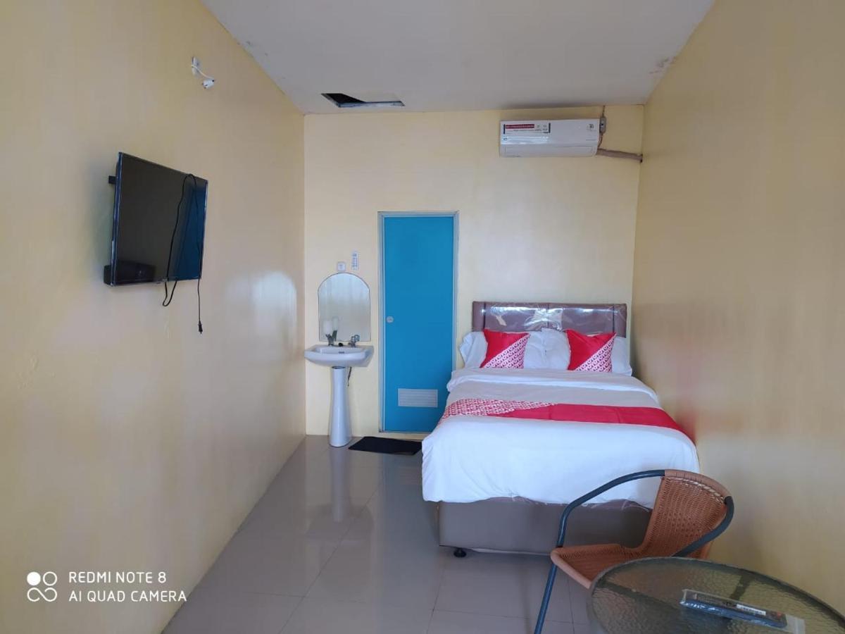 Oyo 3050 Hotasi Seaview Syariah Hotel Аниър Екстериор снимка