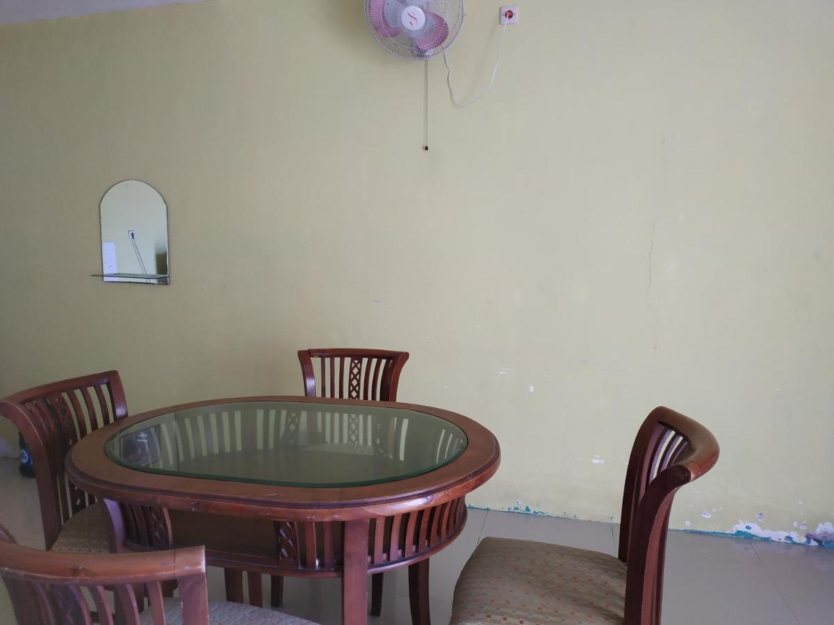 Oyo 3050 Hotasi Seaview Syariah Hotel Аниър Екстериор снимка